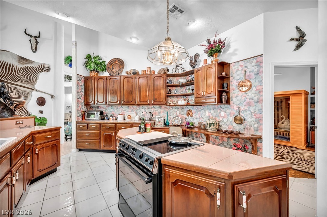6240 North Hualapai Way Las Vegas NV 89149