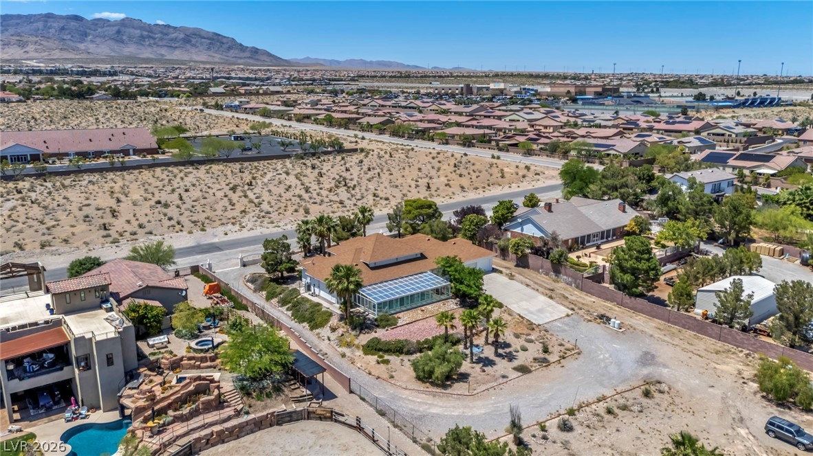 6240 North Hualapai Way Las Vegas NV 89149