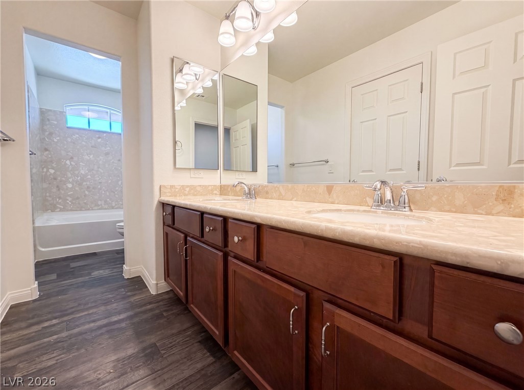 5429 Ledgewood Creek Avenue Las Vegas NV 89141