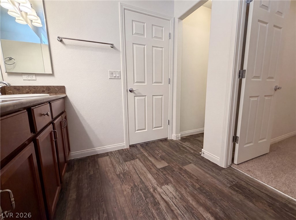 5429 Ledgewood Creek Avenue Las Vegas NV 89141