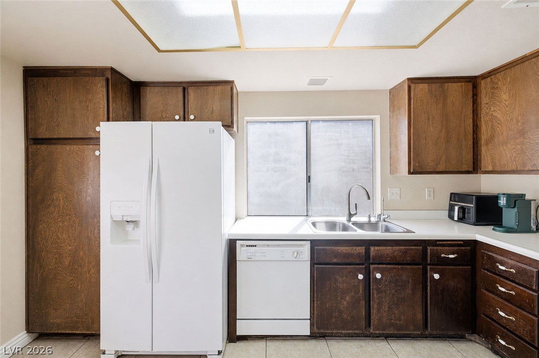 4014 Ridgewood Avenue Las Vegas NV 89120
