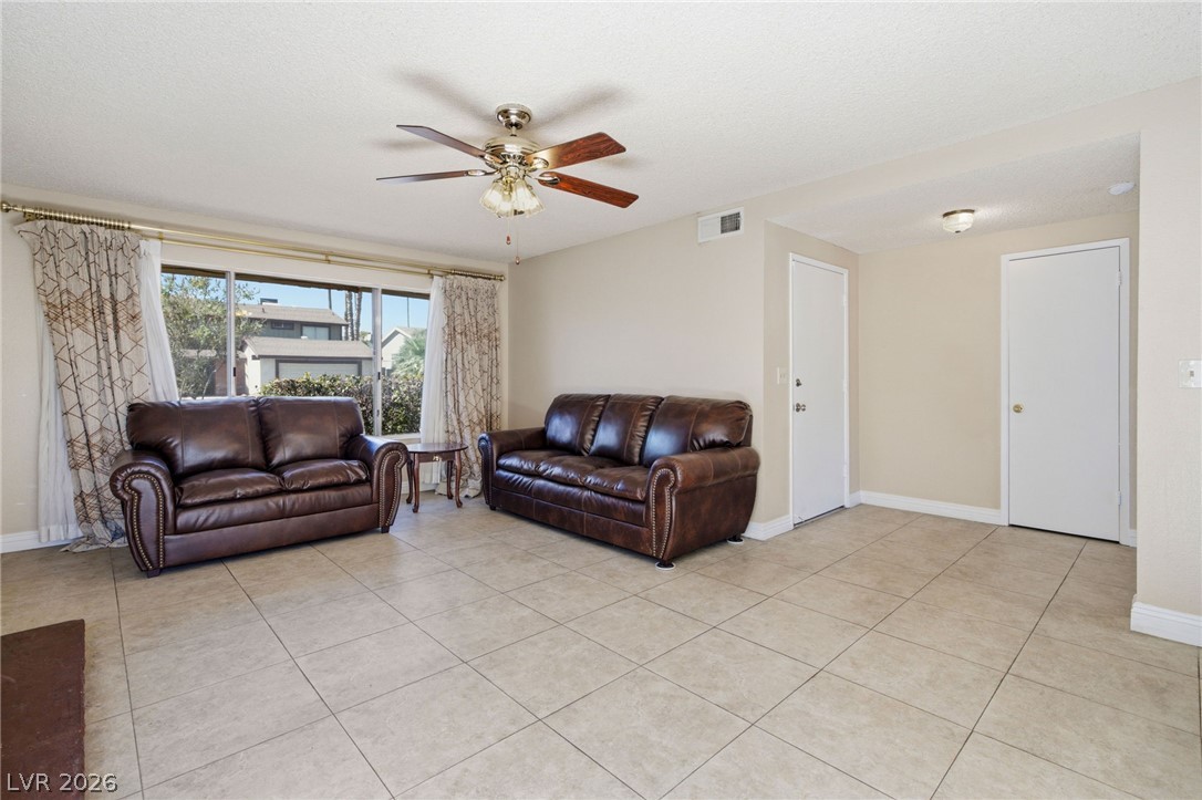 4014 Ridgewood Avenue Las Vegas NV 89120