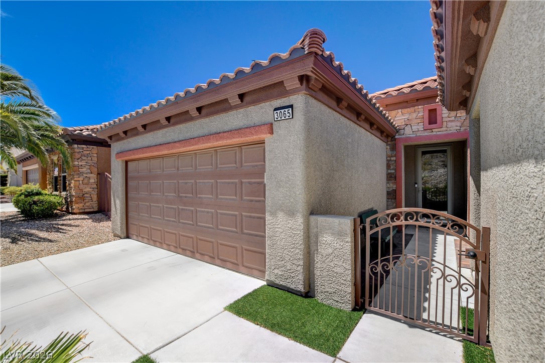 3065 Olivia Heights Avenue Henderson NV 89052