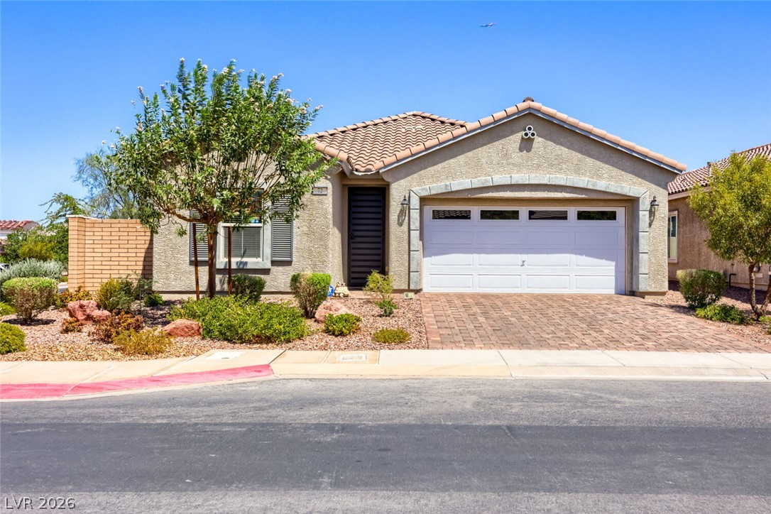 72 Summer Rhapsody Avenue Henderson NV 89015