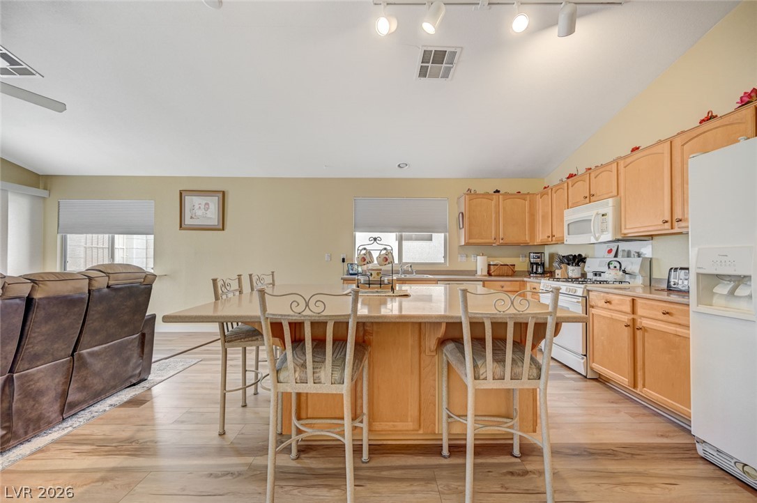 1096 Kabuki Avenue Henderson NV 89074