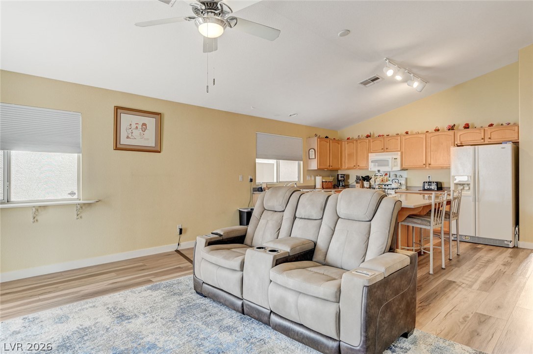 1096 Kabuki Avenue Henderson NV 89074