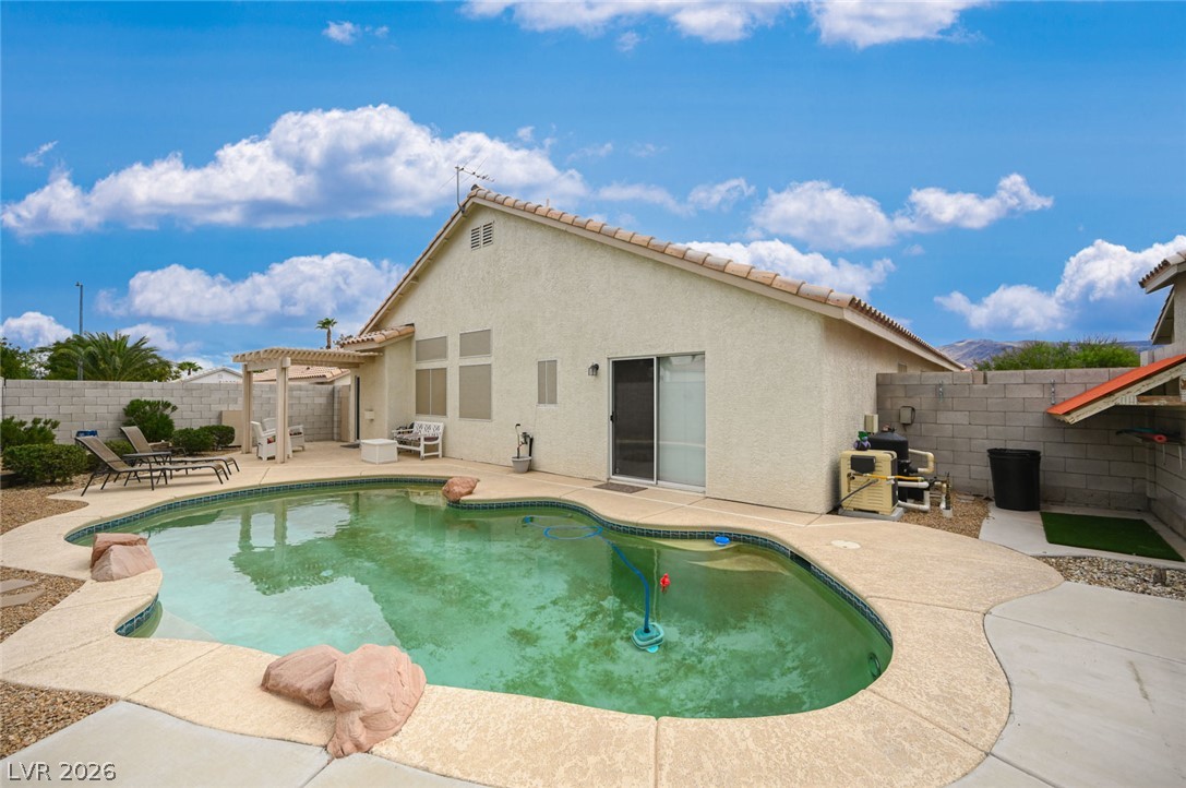 1096 Kabuki Avenue Henderson NV 89074