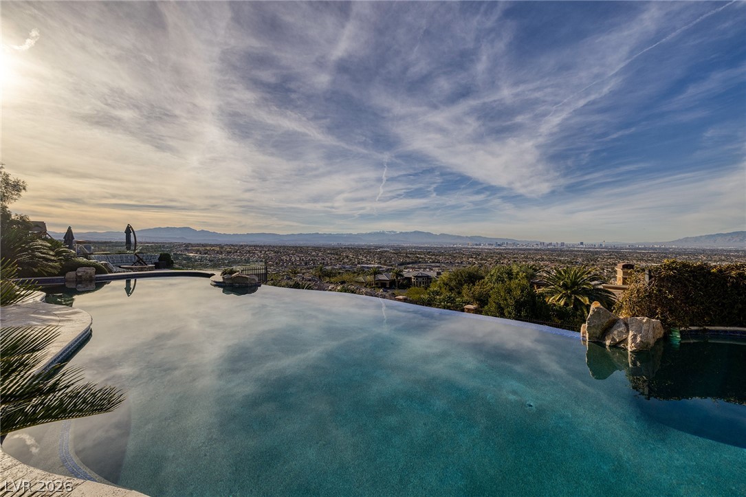 472 Saint Moritz Drive Henderson NV 89012
