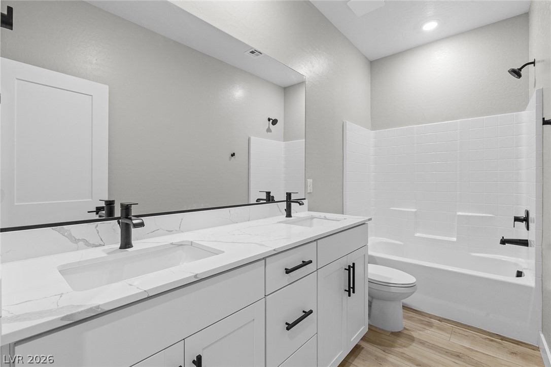 4524 Cave Lake Avenue North Las Vegas NV 89032