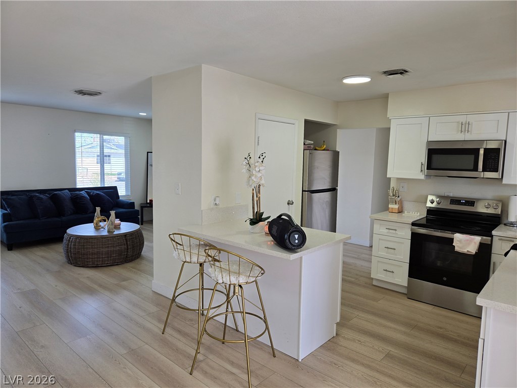 4313 San Angelo Avenue Las Vegas NV 89102