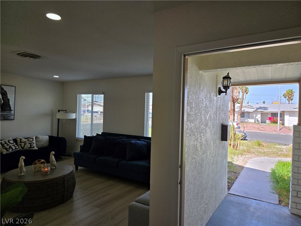 4313 San Angelo Avenue Las Vegas NV 89102