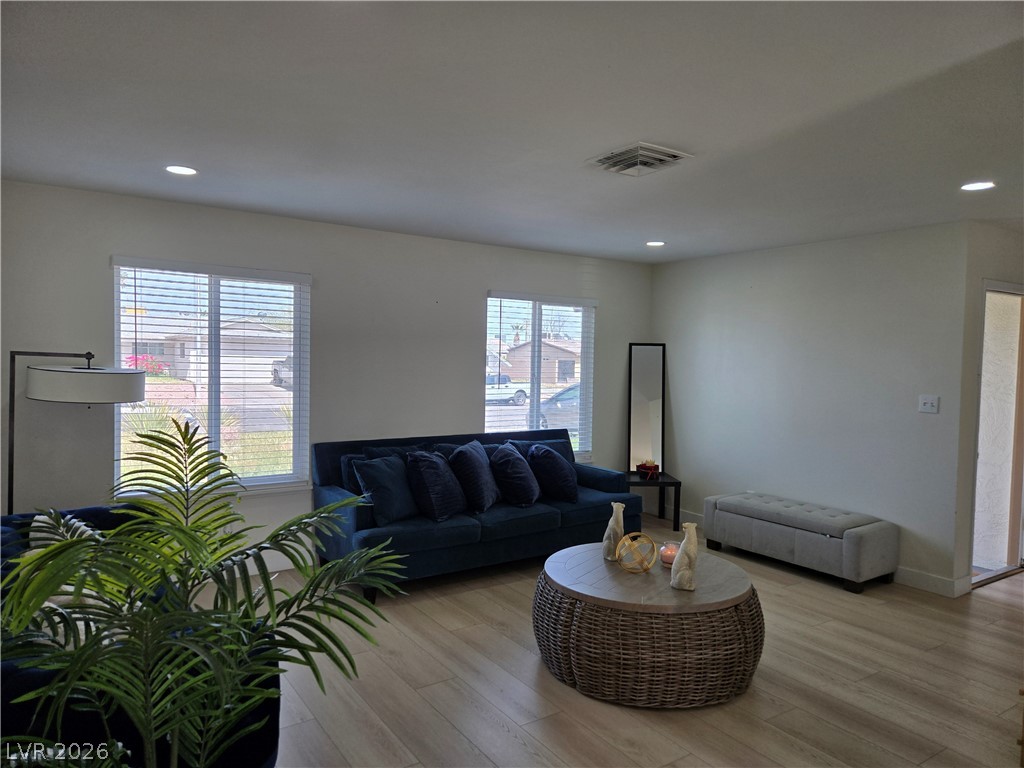 4313 San Angelo Avenue Las Vegas NV 89102