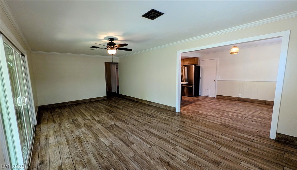 26 Zircon Circle Las Vegas NV 89106