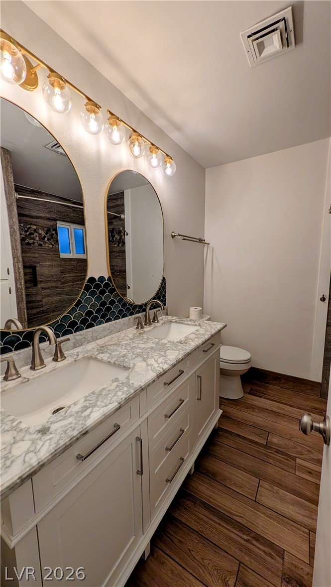 26 Zircon Circle Las Vegas NV 89106