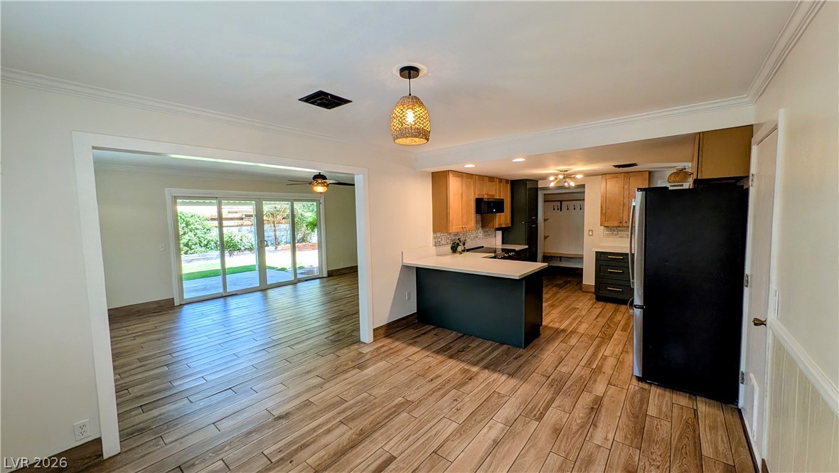 26 Zircon Circle Las Vegas NV 89106