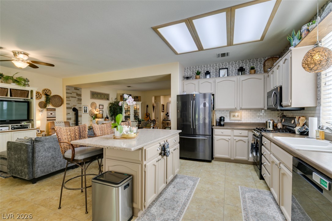 2177 Point Mallard Drive Henderson NV 89012