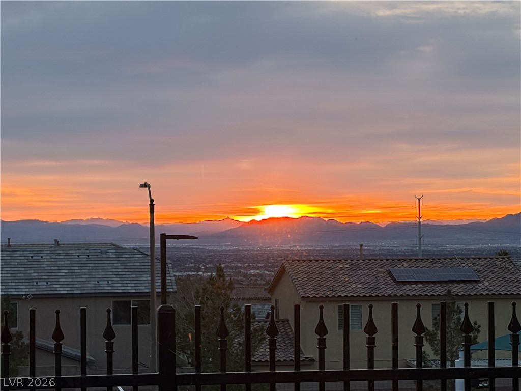 6424 Belgrossa Bend Street Las Vegas NV 89166