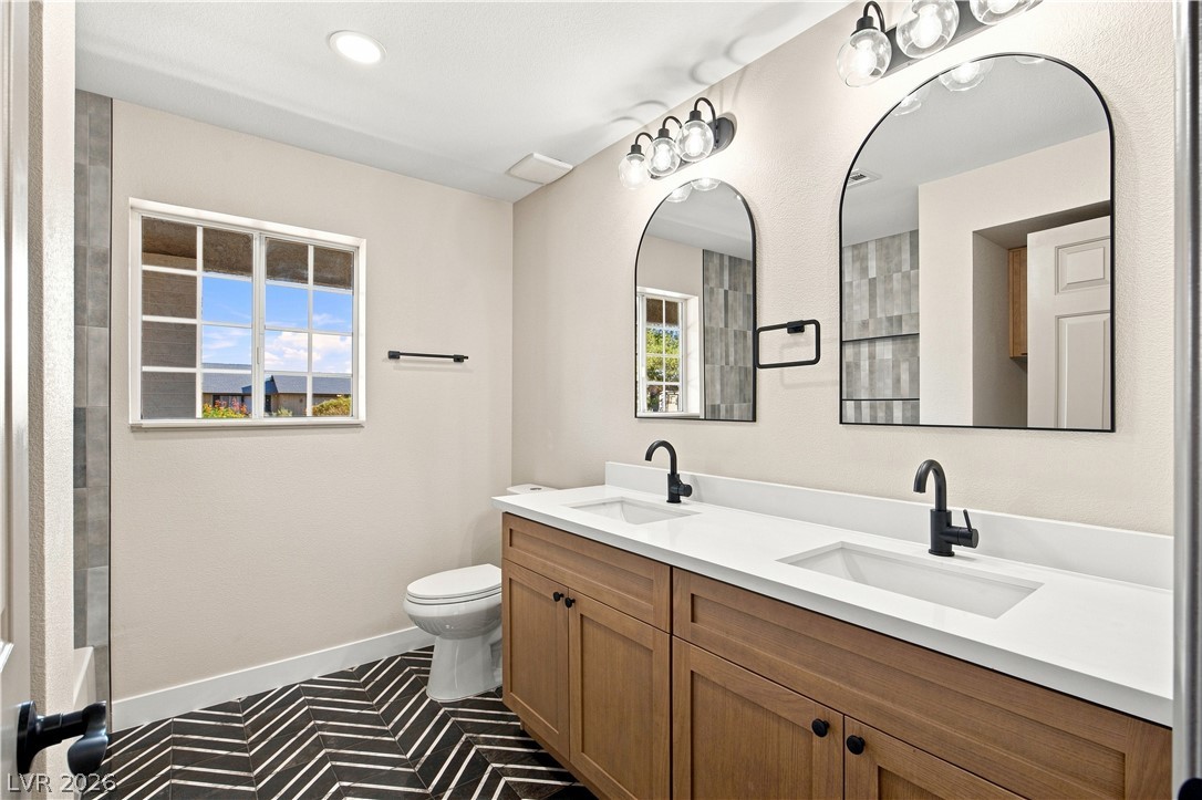 6156 Foxcroft Avenue Las Vegas NV 89108