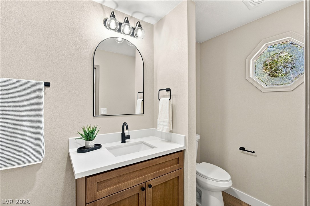 6156 Foxcroft Avenue Las Vegas NV 89108