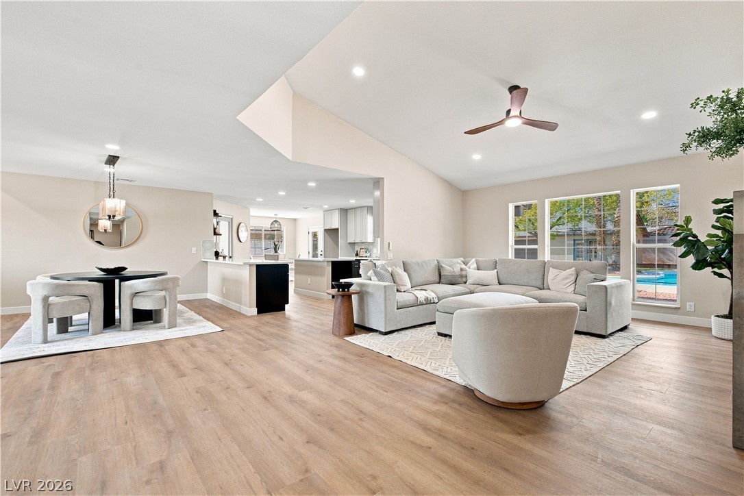 6156 Foxcroft Avenue Las Vegas NV 89108