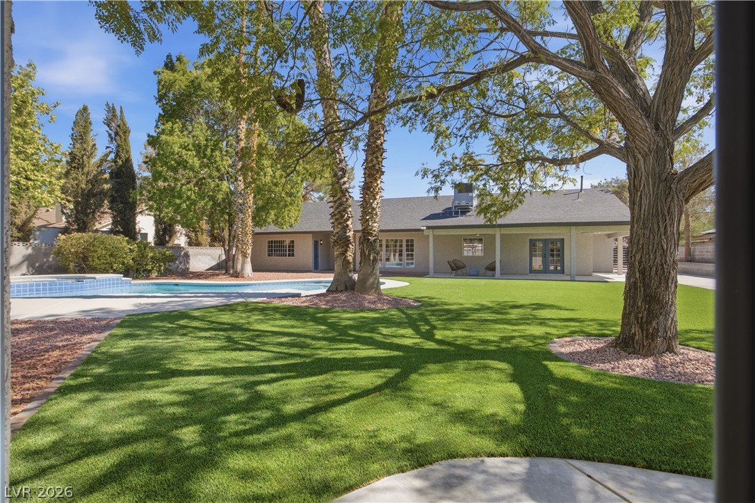6156 Foxcroft Avenue Las Vegas NV 89108