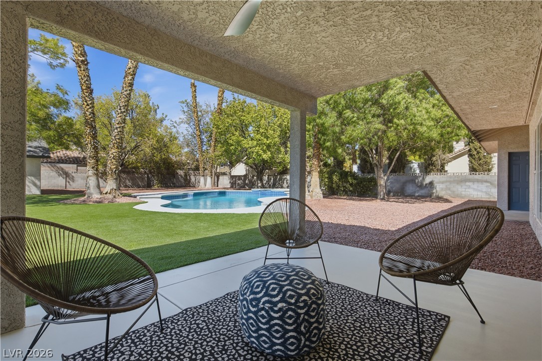 6156 Foxcroft Avenue Las Vegas NV 89108