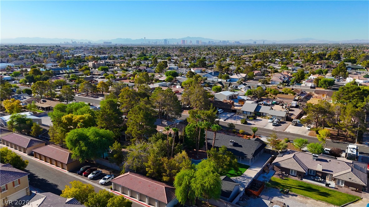 6156 Foxcroft Avenue Las Vegas NV 89108