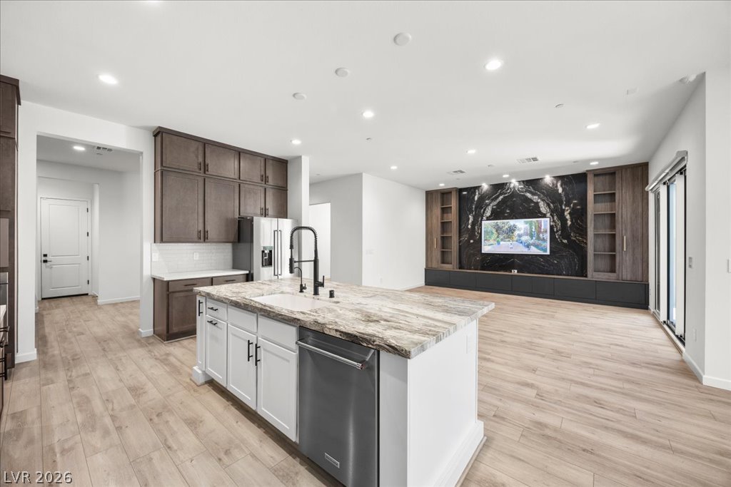 8971 Coastal Oaks Street Las Vegas NV 89166