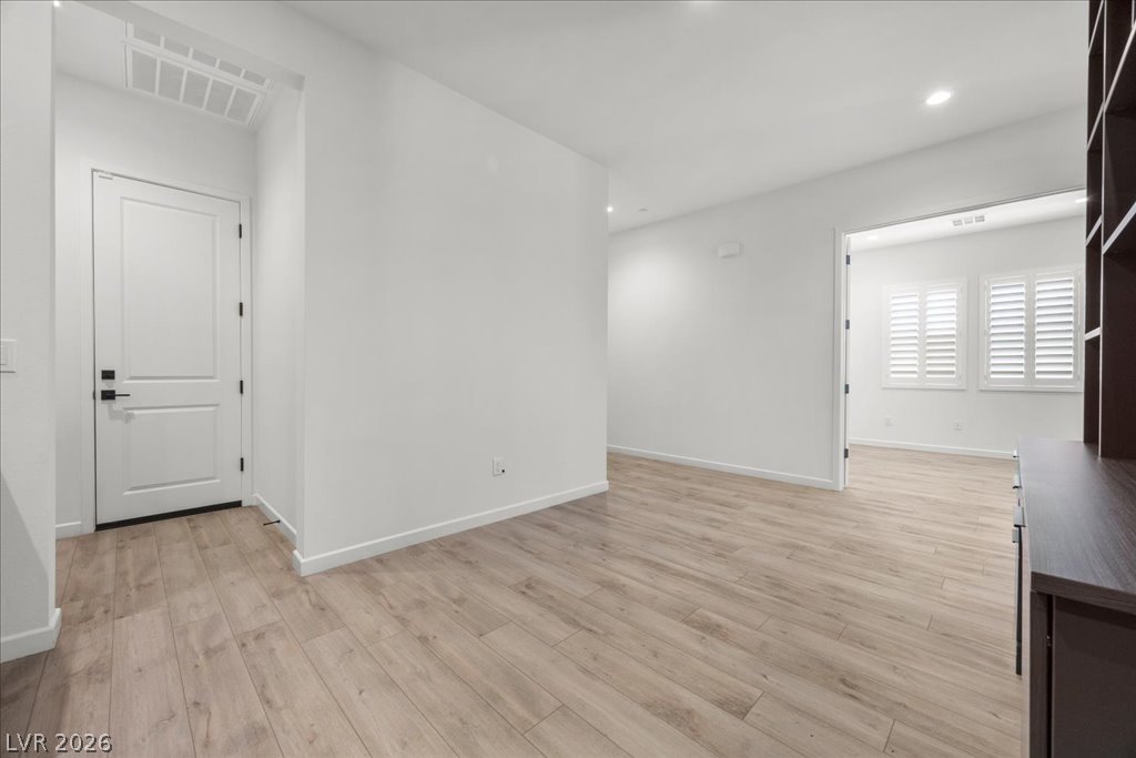 8971 Coastal Oaks Street Las Vegas NV 89166