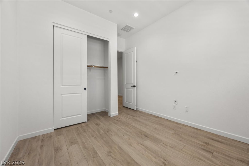 8971 Coastal Oaks Street Las Vegas NV 89166