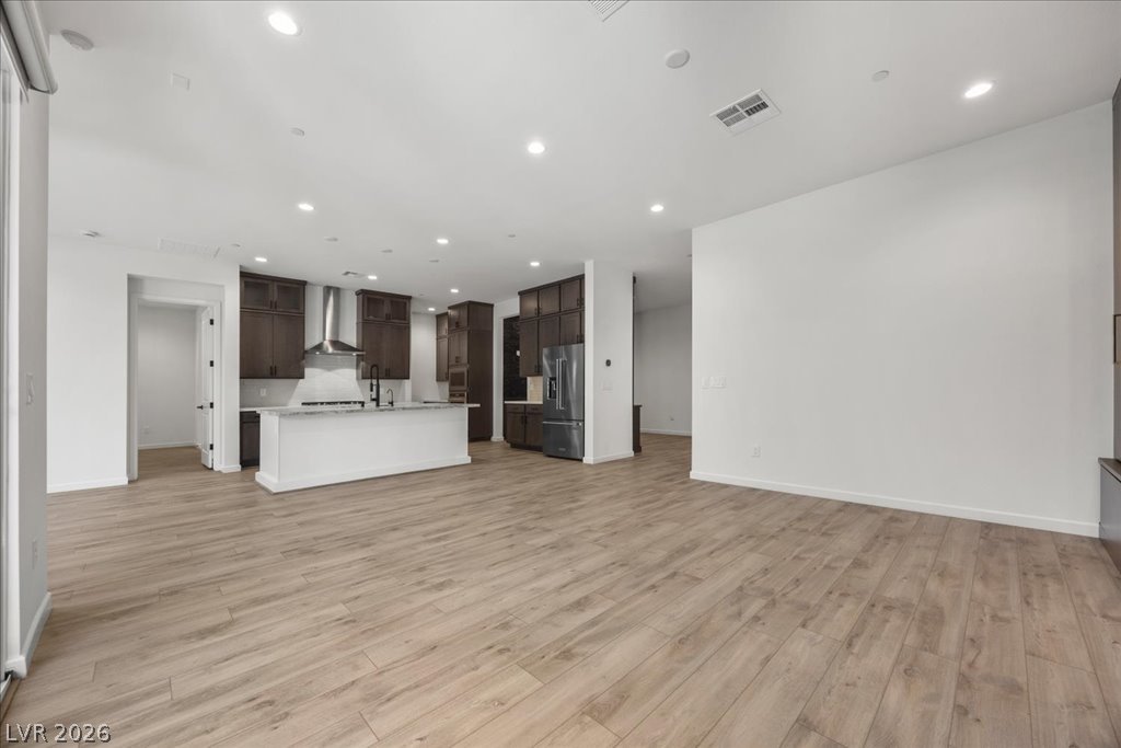 8971 Coastal Oaks Street Las Vegas NV 89166