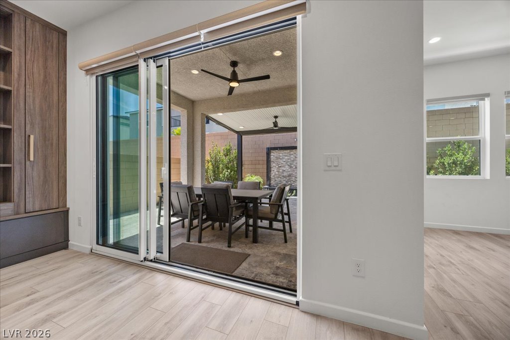 8971 Coastal Oaks Street Las Vegas NV 89166