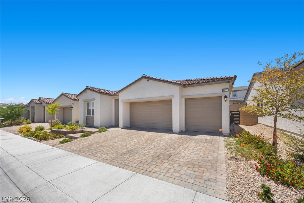 8971 Coastal Oaks Street Las Vegas NV 89166
