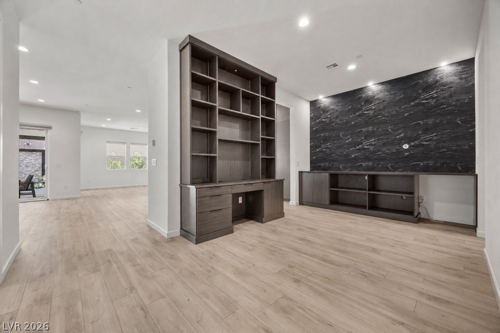 8971 Coastal Oaks Street Las Vegas NV 89166