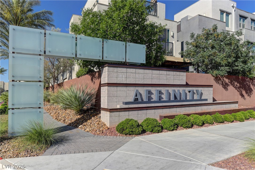 11261 Essence Point Avenue 103 Las Vegas NV 89135