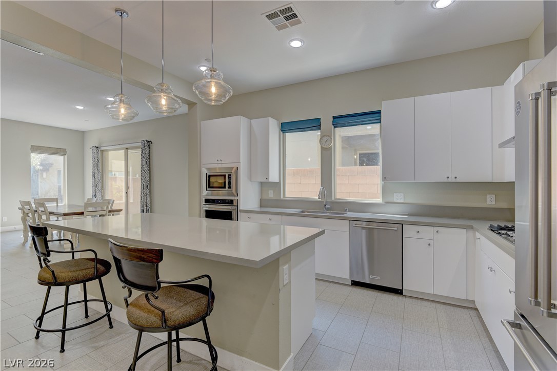 11261 Essence Point Avenue 103 Las Vegas NV 89135