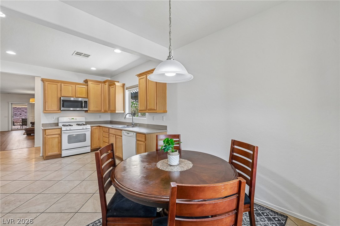 3879 Paint Court Las Vegas NV 89122