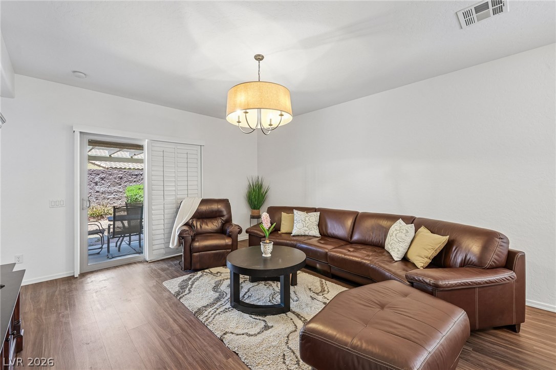 3879 Paint Court Las Vegas NV 89122