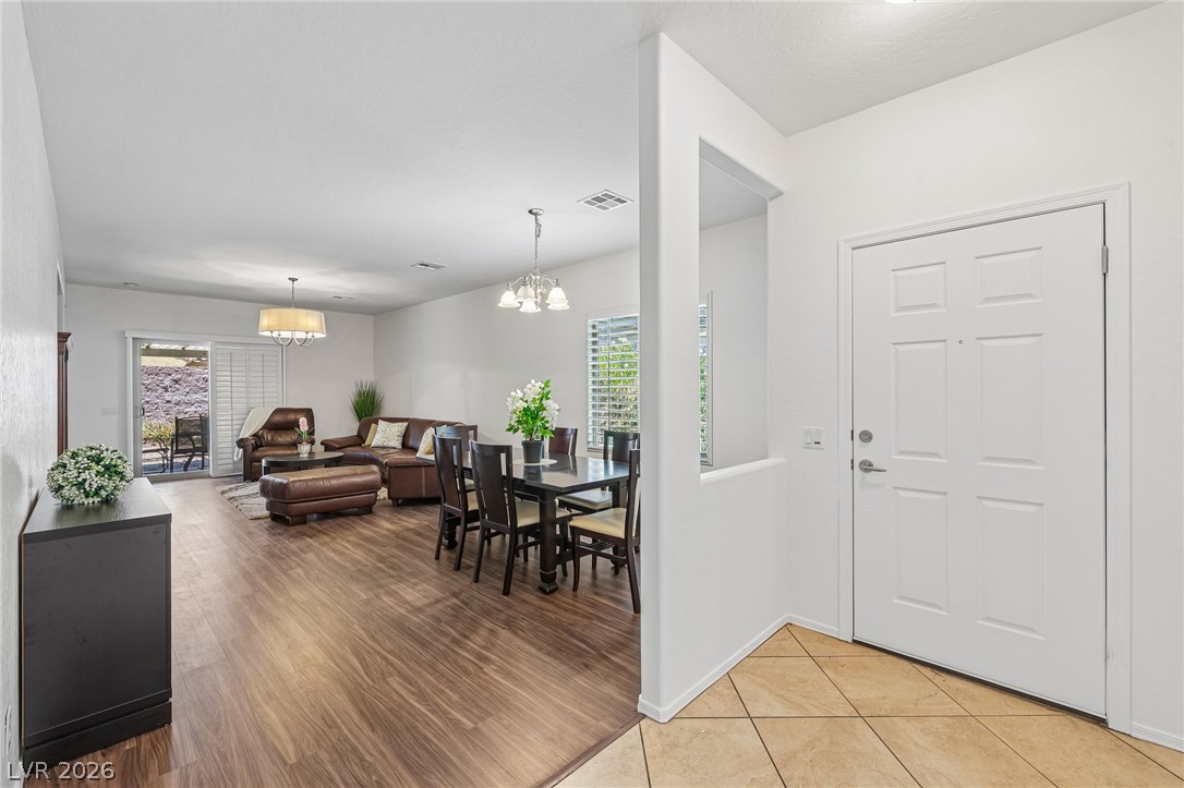 3879 Paint Court Las Vegas NV 89122