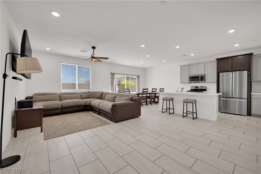 9702 Harper Edge Street Las Vegas NV 89143