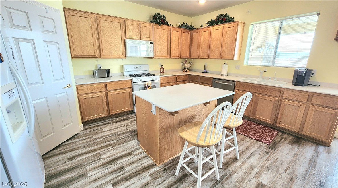 2077 Wildwood Lake Street Henderson NV 89052