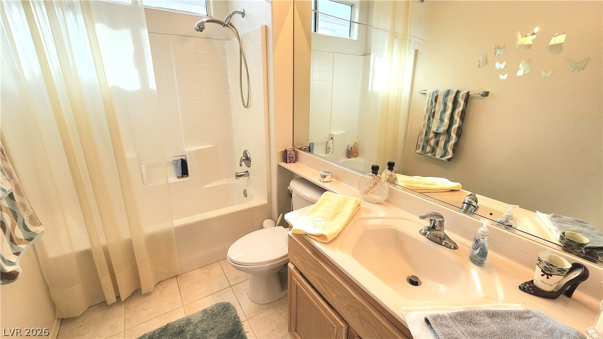 2077 Wildwood Lake Street Henderson NV 89052