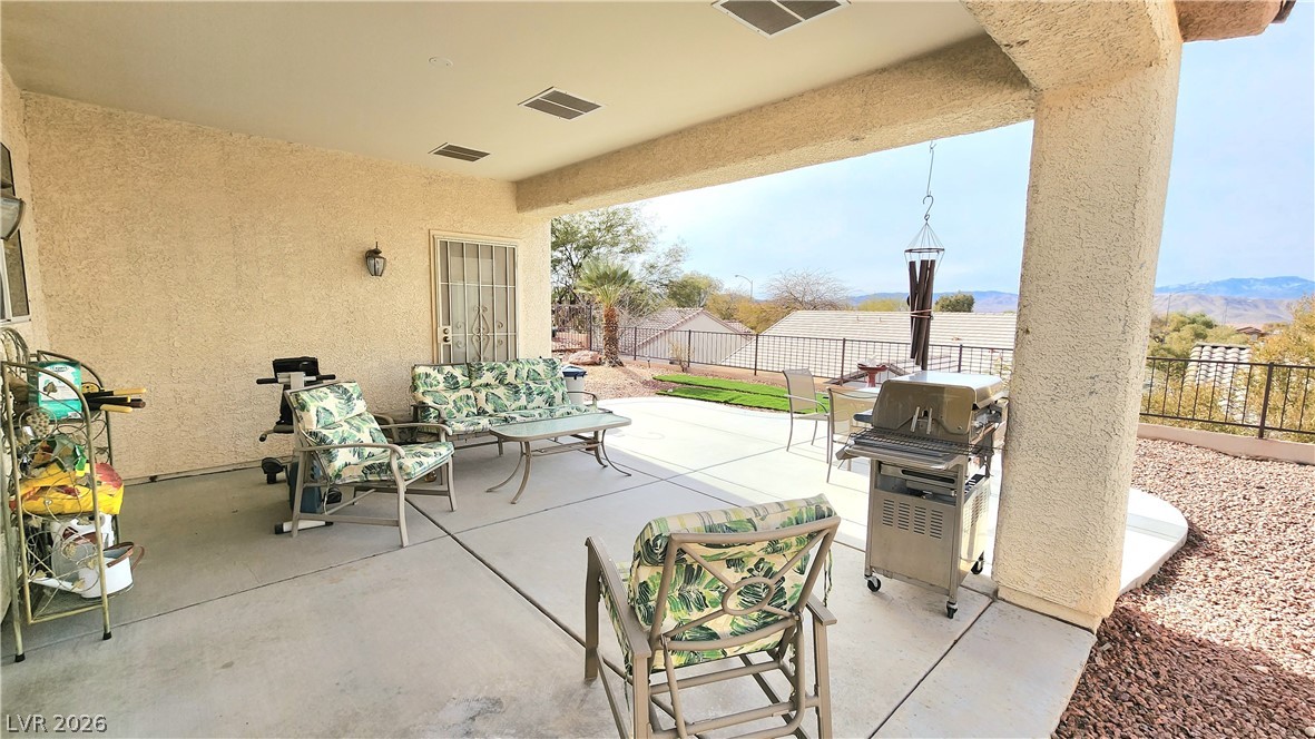 2077 Wildwood Lake Street Henderson NV 89052