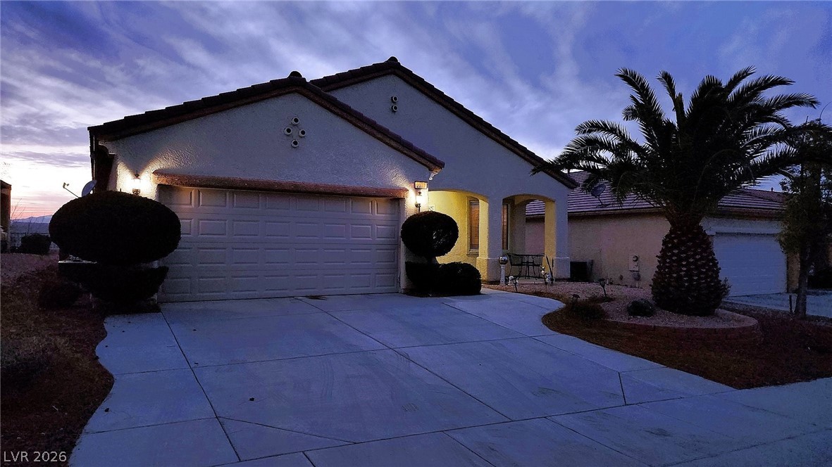 2077 Wildwood Lake Street Henderson NV 89052