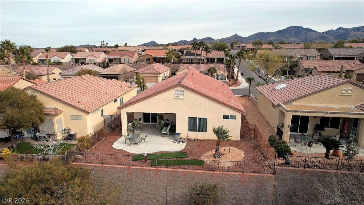 2077 Wildwood Lake Street Henderson NV 89052