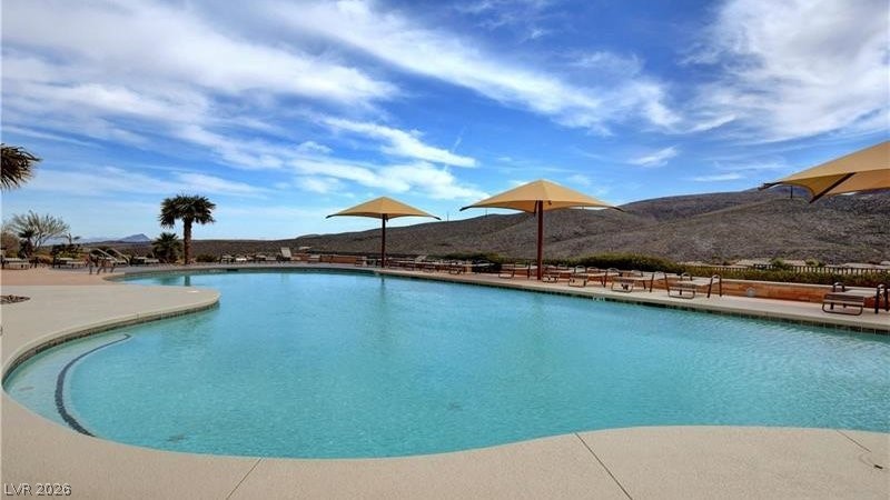 2077 Wildwood Lake Street Henderson NV 89052