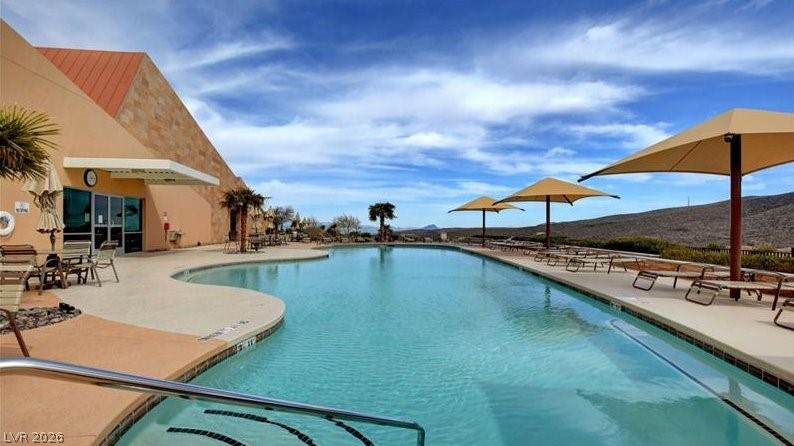 2077 Wildwood Lake Street Henderson NV 89052