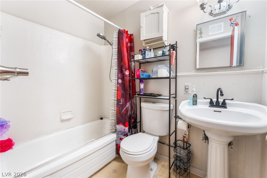 6148 Cromwell Avenue Las Vegas NV 89107