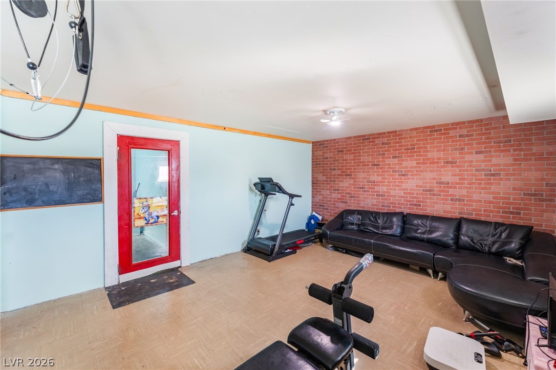 6148 Cromwell Avenue Las Vegas NV 89107