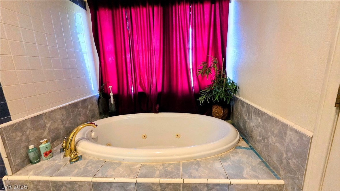 884 East E. Robindale Road Las Vegas NV 89123